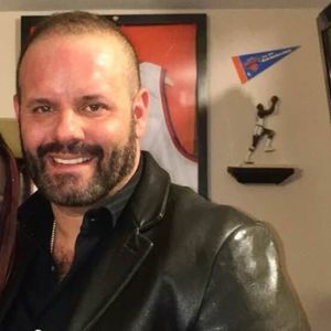 Meet your Posher, Jonathan